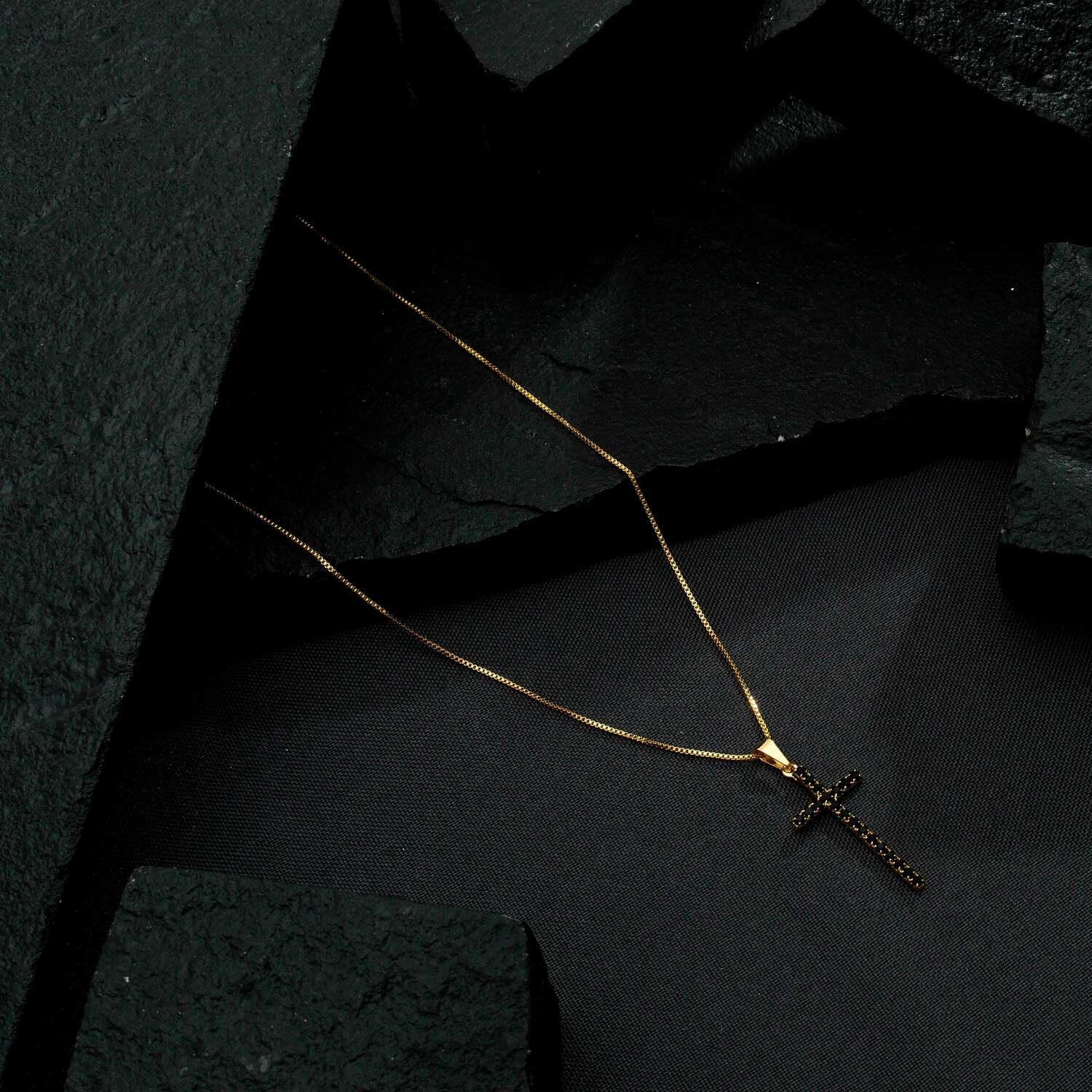 Colar de Cruz de Pedra Natural Negra